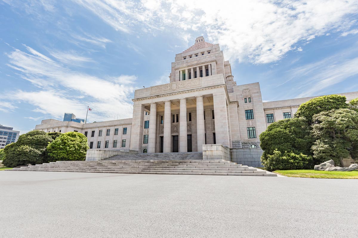 野党が国会で「アベノミクス偽装」を追及しているが、このやり方で国民の支持は得られるのか