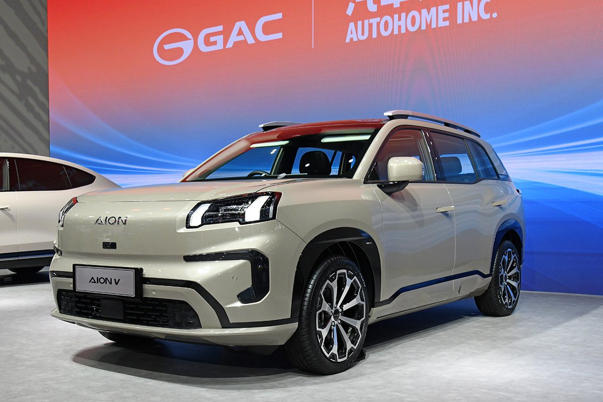 広州汽車集団のEVブランド「アイオン」。新型「V」は新世代EVで航続距離は700km超、400V対応の急速充電を実現