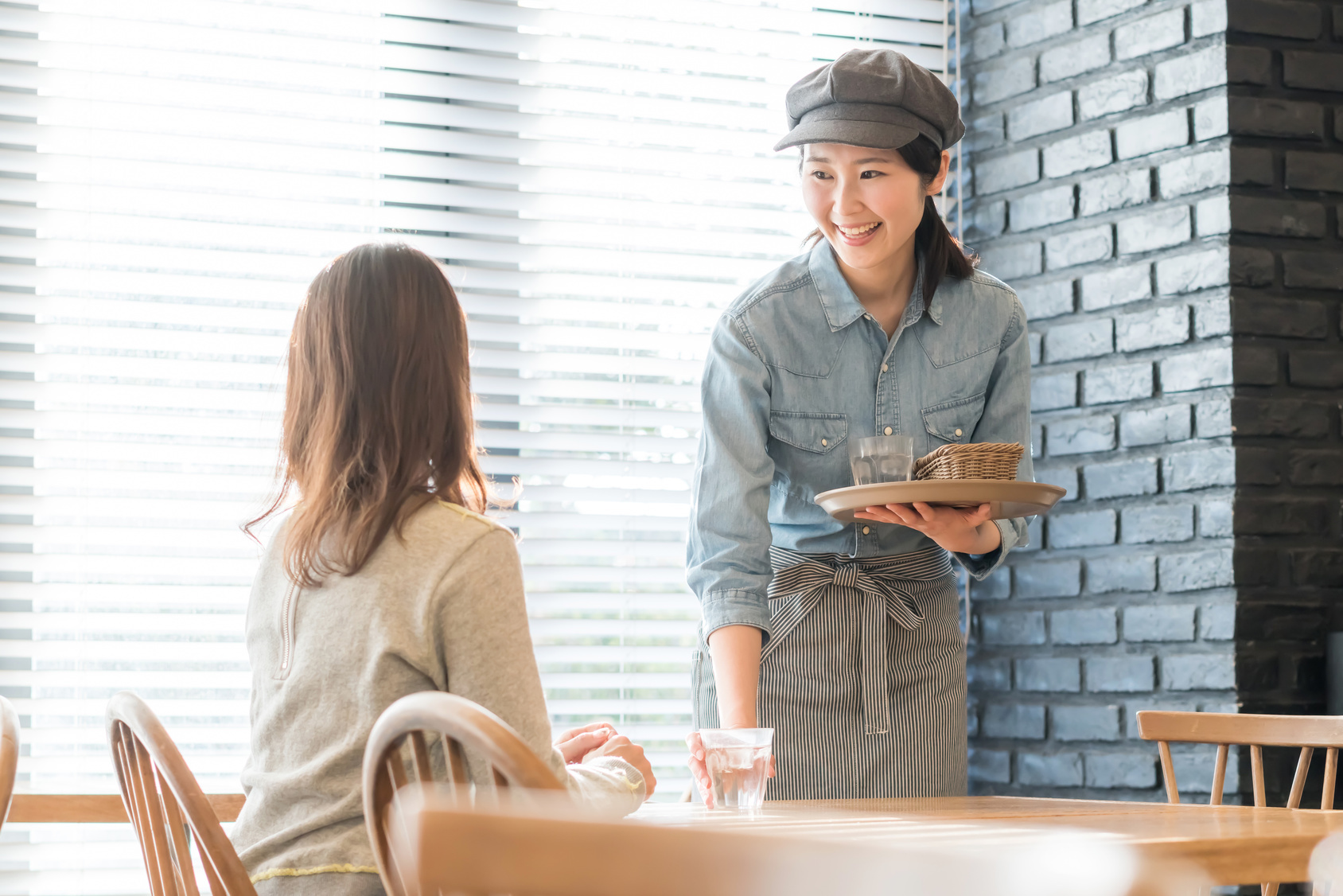 お客さまからのお褒めの言葉、しっかりと受け止めていますか?