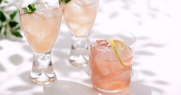「え、まだ売ってるの!?」ヨーグルッペより古い“昭和レトロ”ドリンクの思い出の味