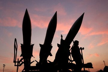 イラン、中国に弾道ミサイル用原料を発注