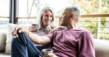 65歳超が握る米経済、世代間格差の影