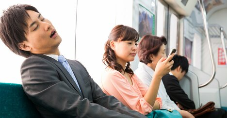 「電車の中で寝てる人」に睡眠専門医が伝えたいこと