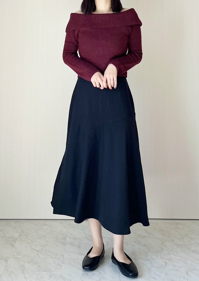 1089円とは思えない可愛さ…！しまむらの「高見えニット」コスパよすぎて色違いも欲しくなる！着るだけでコーデが決まるし、脚が長く見えるのも嬉しい！