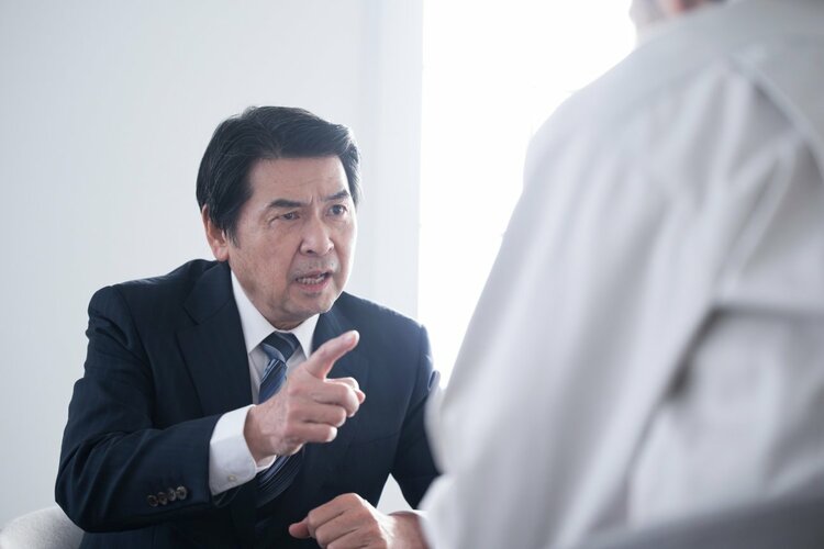 【ショートストーリー】こっそり休出して上司と鉢合わせした話