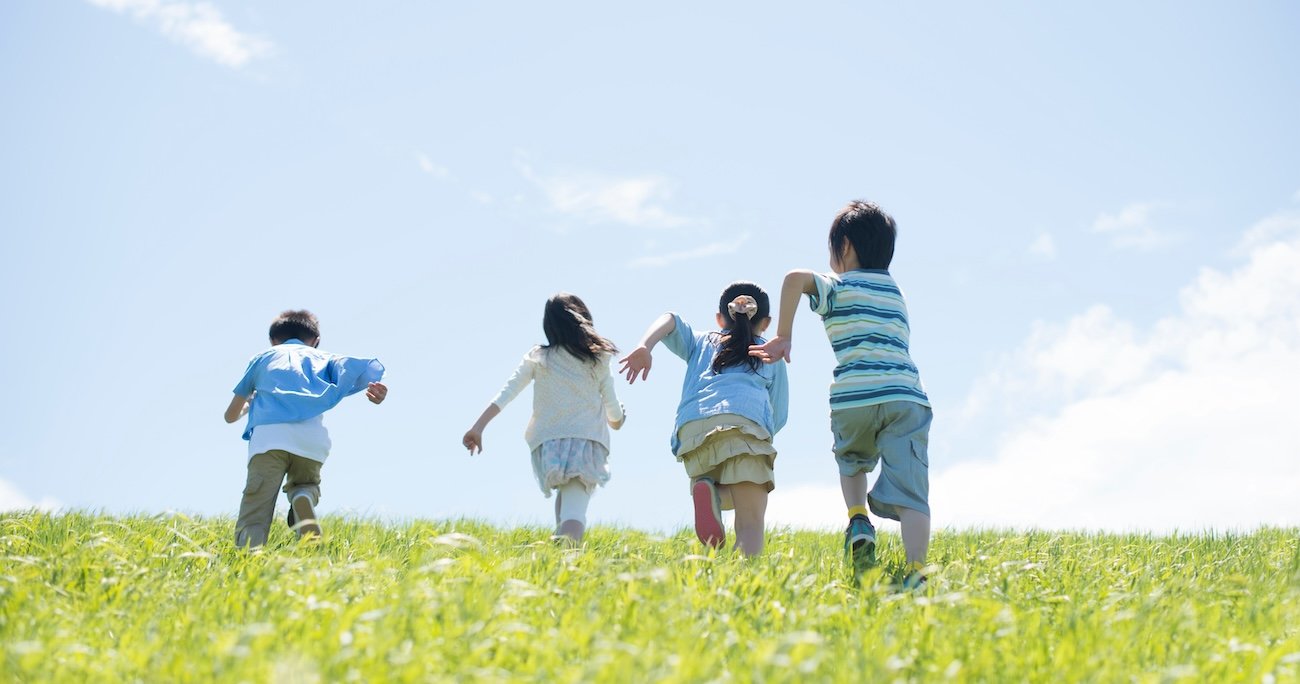 大人こそ「子どもの視点」が必要な理由――アートと子どもから学ぶ、失われた「感性」の取り戻し方