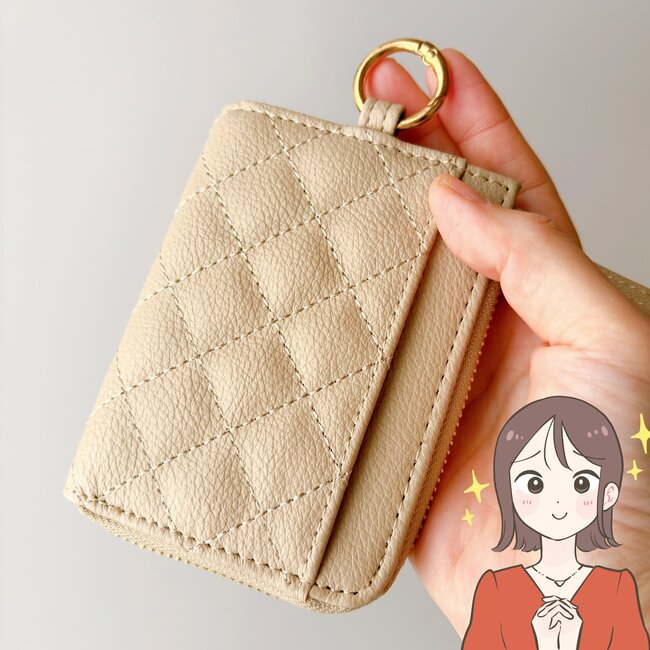 ガバッと開いて使いやすい！ワークマンの「コンパクトな財布」お会計がスムーズになった！