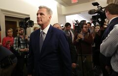 マッカーシー前米下院議長、議員辞職を表明