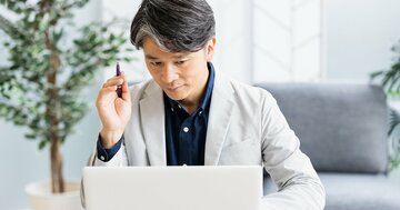 日本の人口の4割が「給与所得者」で3割が「年金生活者」じゃあ残りは?