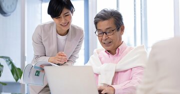 正直、1人で書いたほうが儲かる…それでも直木賞作家が「あえて社員を雇う」合理的な理由
