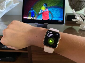 アップル「Fitness+」クイックレビュー、ジムより手軽も「落とし穴」とは