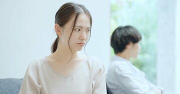 【パートナーの言動にイラッ！】夫・妻の行動はなぜこんなにムカつくの？