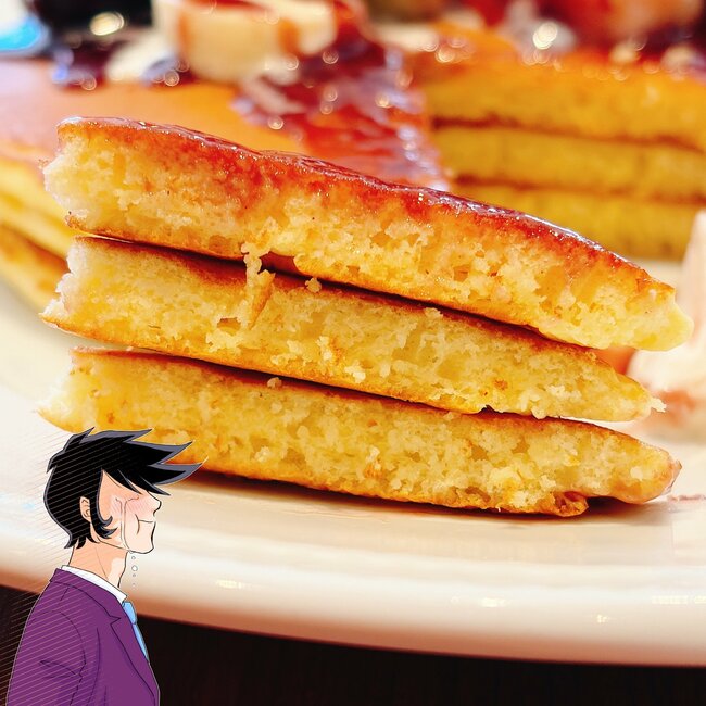 「期待の2倍以上美味しかった」「また食べたい」ロイヤルホストの“てんこ盛りパンケーキ”チェリーがごろごろで、どこを食べても美味しい！「アイスにクリームものっかってて満足度高い」