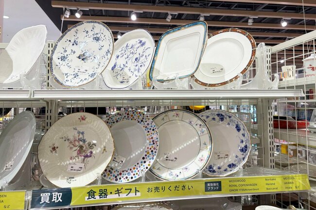 メルカリより不便なのに大盛況！「セカスト」売上1位店に行ってわかった「人気の秘密」