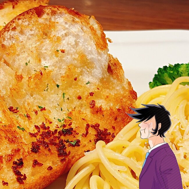 大人のお子様ランチみたい…!ロイヤルホストの“盛りだくさんメニュー”お皿のデカさにビックリした!《実食レビュー》