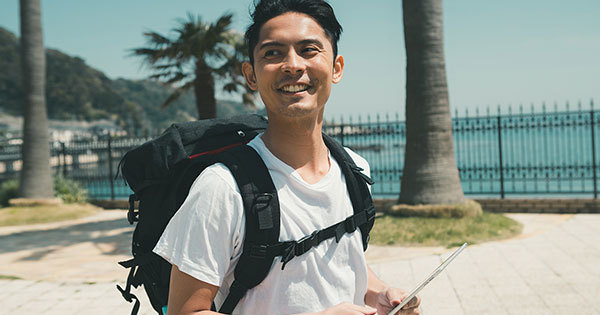 休職中に旅行するのは非常識?