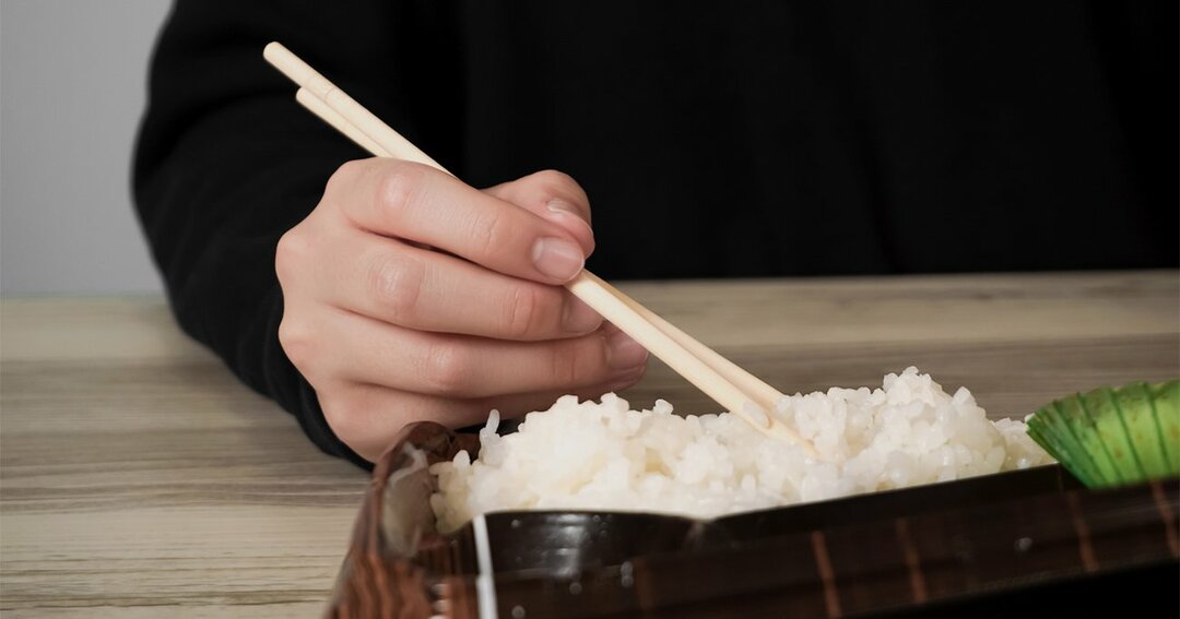食中毒の原因とは