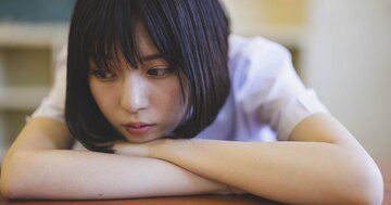 「両親とも高卒で、自分も勉強ができません。結局、学びも『親ガチャ』なのではないでしょうか」。学力と育ちに関係はあるのか考える