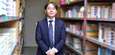 在庫半減、売上高4倍を実現した中小の医薬品卸会社が取り組んだ四つのDXとは？