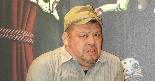 「何か歌って」野性爆弾くっきー！が妻の両親と初カラオケ、ドン引きされた一曲とは