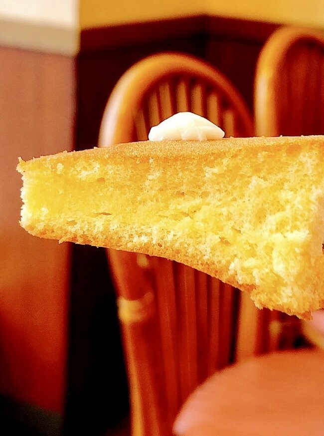 「いつの間にそんなメニューが」モスバーガーの“隠れ絶品スイーツ”まるで雲みたいにフワッフワ！「もう空気かと思った」「息子と取り合いだった」