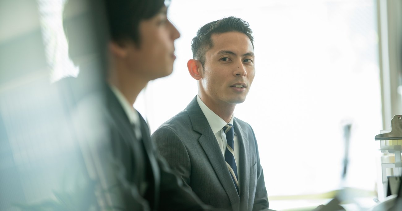 「さすが○○大卒は違うな」学歴コンプ丸出しの嫌味にイラッ！→どう返したらスカッとする？