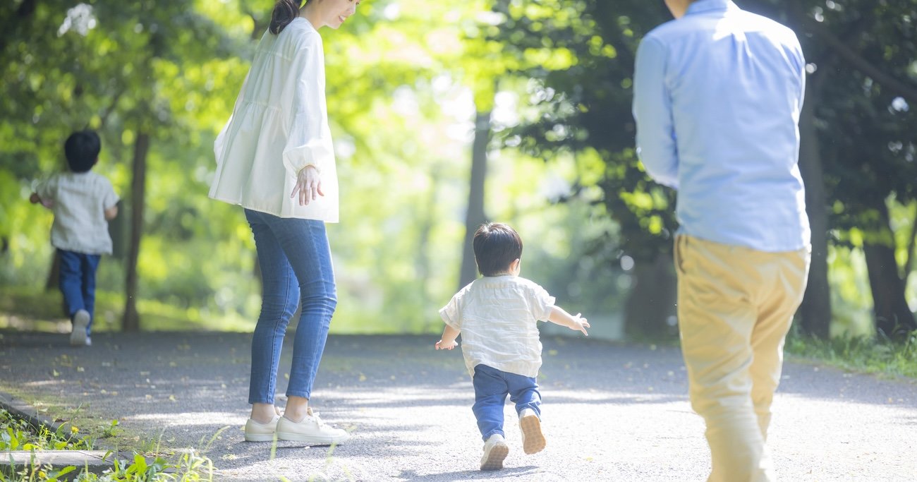 「自然でよく遊ぶ子」はなぜお金に強いのか？金融のプロが気づいた〈3つの理由〉
