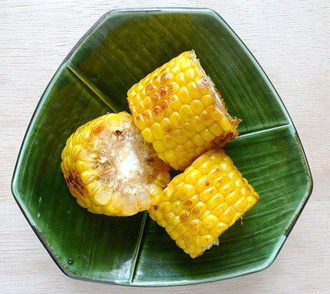天正年間に伝来した「玉蜀黍《とうもろこし》」 <br />明治後期までは硬粒種(フリントコーン)を活用