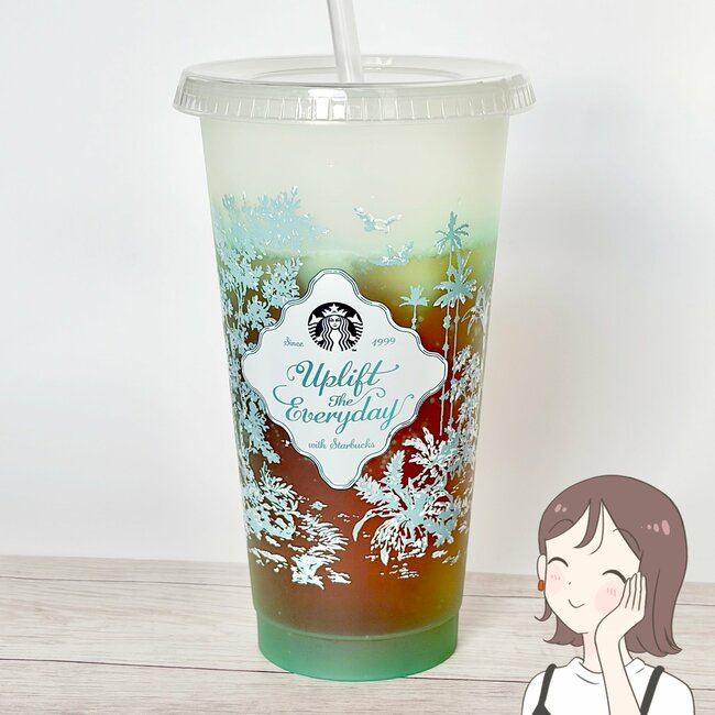 「衝動買いしてきた」「想像以上の可愛さ」スターバックスの“幻想的なボトル”かわいすぎて全種類そろえたくなる！「流石スタバよ」
