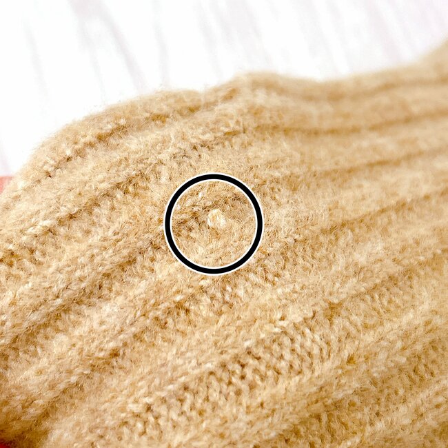 何も着てないみたいに軽い…！ユニクロの“雲みたいなニット”1990円とは思えない着心地です！「めちゃくちゃ暖かい！」「太ってみえない」