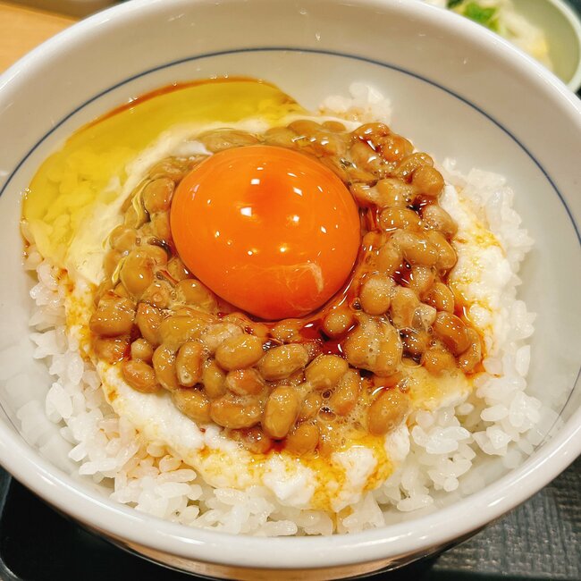 こりゃ毎朝通いたくなるわ…!なか卯の「500円以下モーニング」旅館の朝食みたいで満足感スゴすぎる!