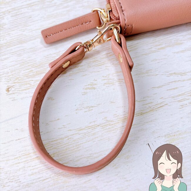 レトロなプーさんがたまらない...！ハニーズの“ミニポーチ”小銭が取り出しやすくて便利！「中までしっかりかわいい」「大人でも使いやすい」《購入レビュー》