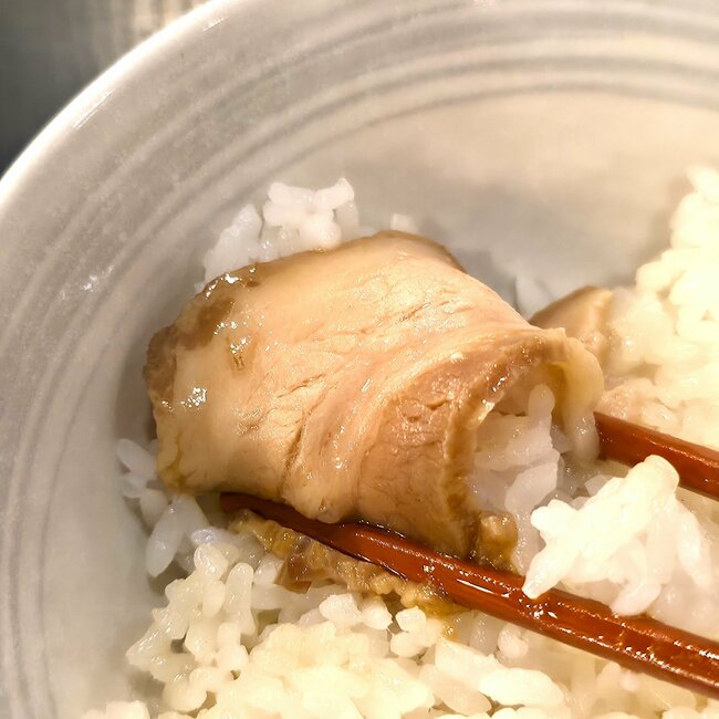 「満腹満腹」「コスパ良い!」幸楽苑の“ボリューム凄すぎセット”1450kcal超えでお腹はち切れそう!「このご時世で990円はお得でしょ」