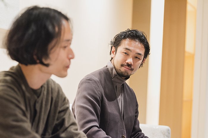 【対談】細尾真孝×高木正勝「新しさを求めるがゆえにルーツをたどる」