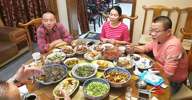 約300店舗展開する中国最大規模の和食チェーン『大漁グループ』の総帥の丁家順の自宅