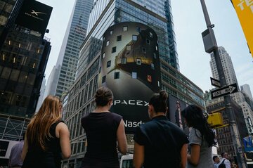 マスク氏「最上級」戦略の力、スペースX上場が証明