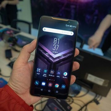 ASUS、16日にスマホ新製品発表会　ROG Phone国内登場か!?