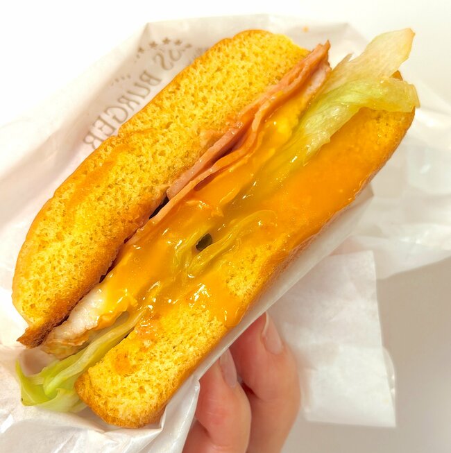 こりゃ毎朝通いたくなっちゃうよ…！フレッシュネスバーガーの「530円モーニング」ウマすぎて、あっという間に完食した！