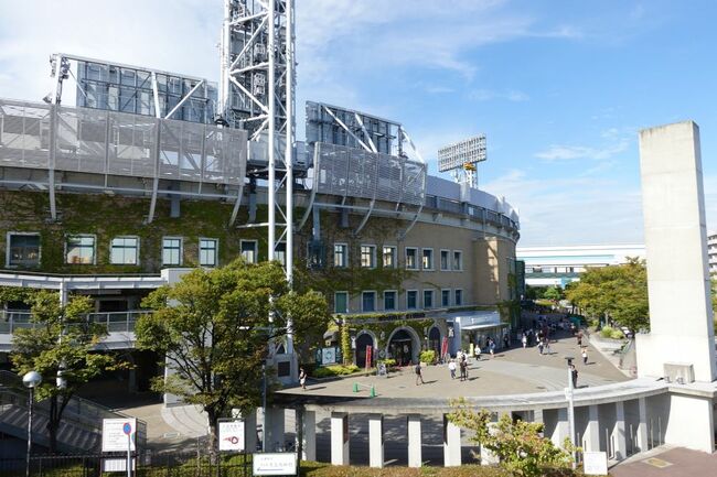 「阪神×甲子園球場」「オリックス×大阪ドーム」商売上手ぶりを比べてみた！ファンサも超進化