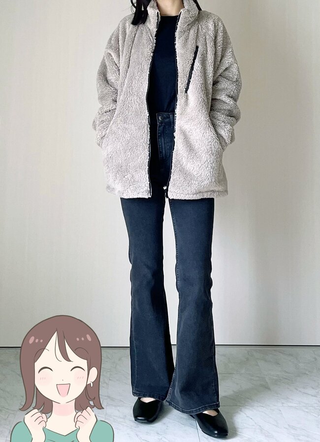 もうマフラーいらないじゃん！ユニクロ新作の“ふわもこジャケット”首元まであったかくて感動…！「デザインがまじで可愛い」「笑ってしまうくらいあったかい！」