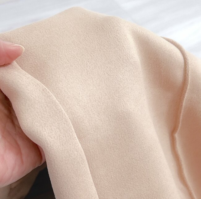 「高見えして大満足」「色が可愛いです」ワークマンの“1900円パンツ”楽ちんなのに、細見えして天才すぎる!