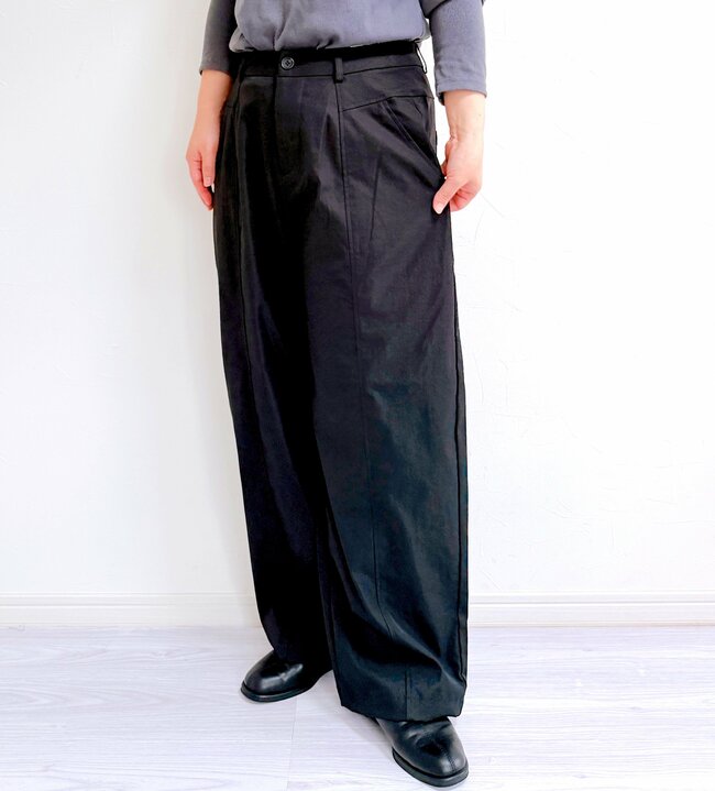 毎日のコーデに手放せない!しまむらの「細見えワイドパンツ」オシャレに体型カバーできて天才!《購入レビュー》