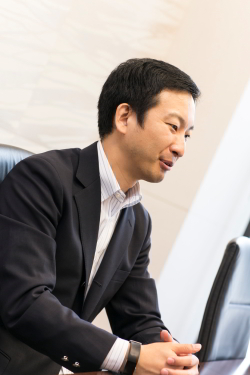47歳から会計・ファイナンスを勉強した三菱ケミカルホールディングス小林会長が語る「経営とはM&Aだ」