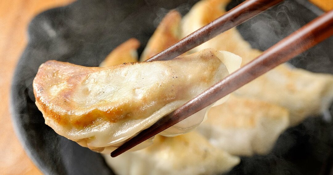 餃子は何でも包む小宇宙?伝説の居酒屋店主が教えるレシピ