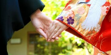 「楽天スーパーポイント」を家族の楽天アカウントに移行する方法を解説！「楽天カード」の家族カードを作れば、家族間でポイントを送り合うことが可能！