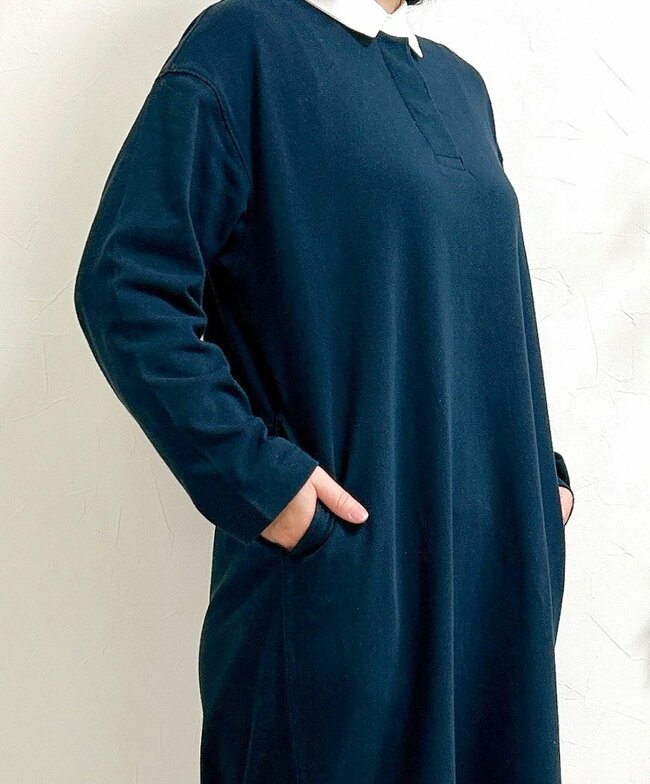 すぽんと着るだけで体型カバー！無印良品の“楽ちんワンピース”春までたっぷり着回せる！「体のラインを拾わない」「襟のワンポイントが可愛い」