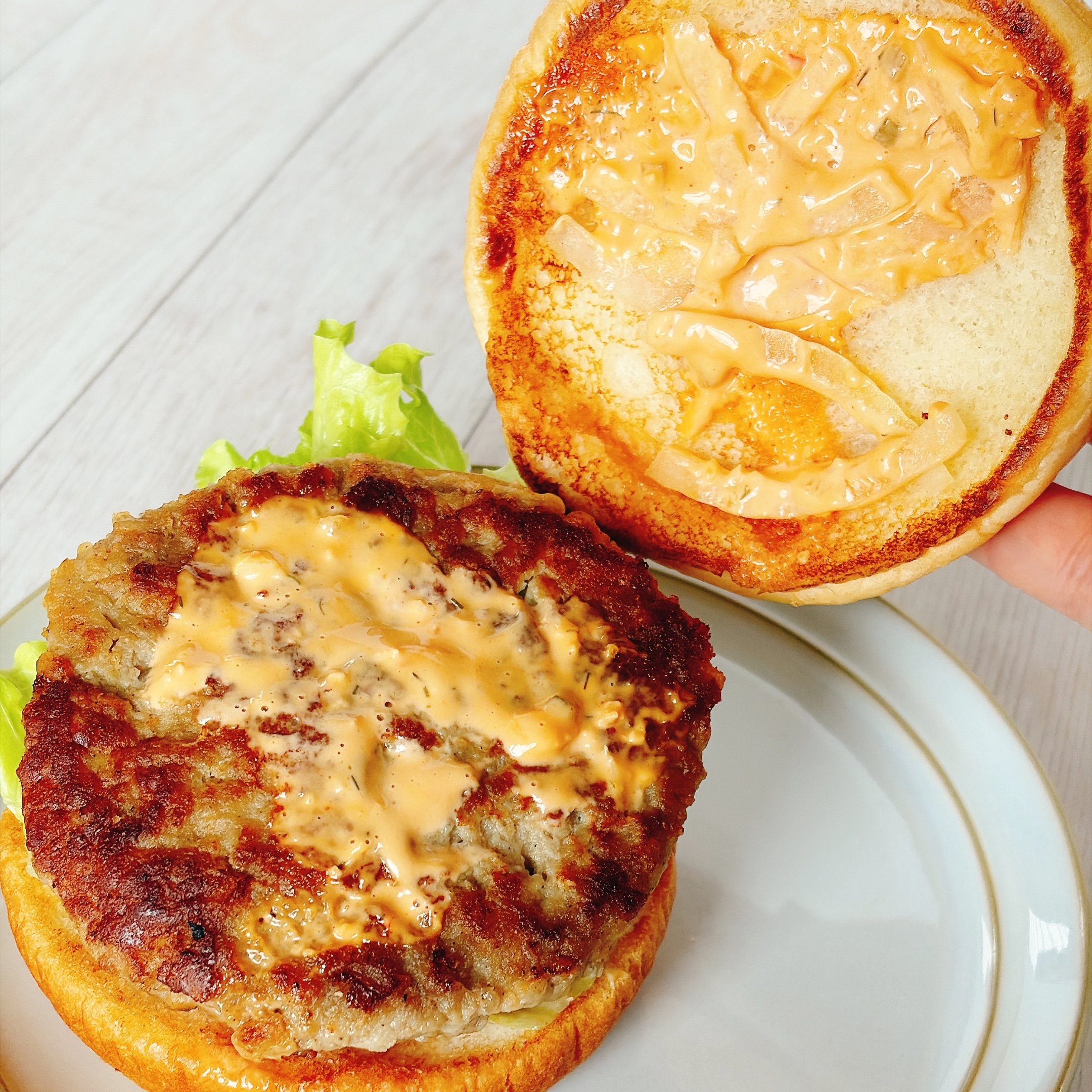 こりゃ毎朝通いたくなるよ…!モスバーガーの“モーニング限定メニュー”ウマすぎてペロッと完食した!「めっちゃ美味しかった!」「野菜も摂れていい」