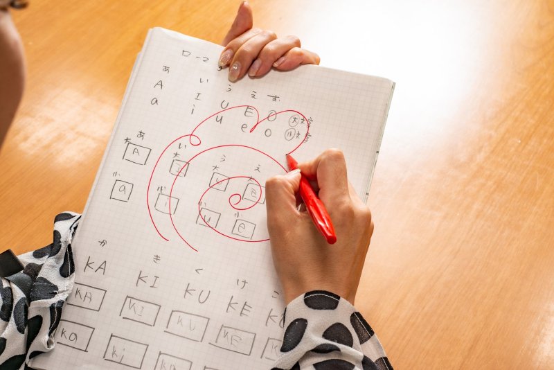 ガミガミ言わなくても<br />勝手に勉強する子になる<br />超カンタンな方法とは?