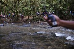 米への密航ビジネス盛況　中南米でガイドは収入源
