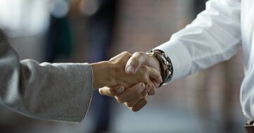 一体何しに日本へ?防衛省OBが警告する「友達のフリ」した外国人スパイの巧妙な手口